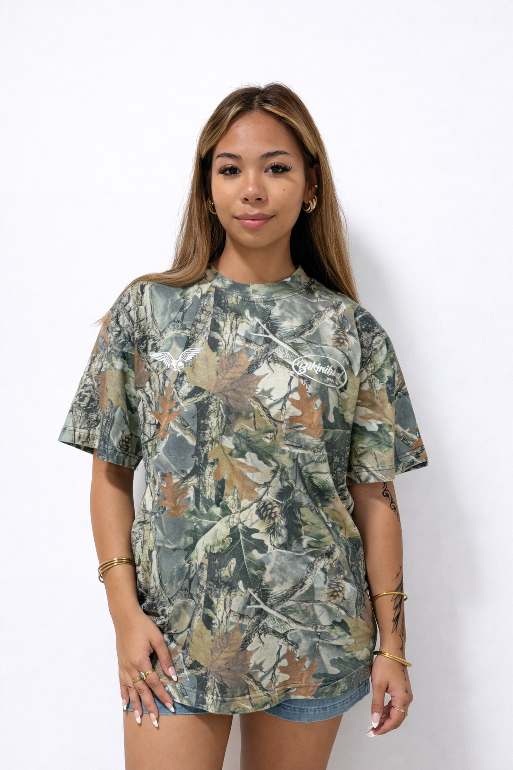 Bikinibird MAHALO MOTO Tee in Real Tree