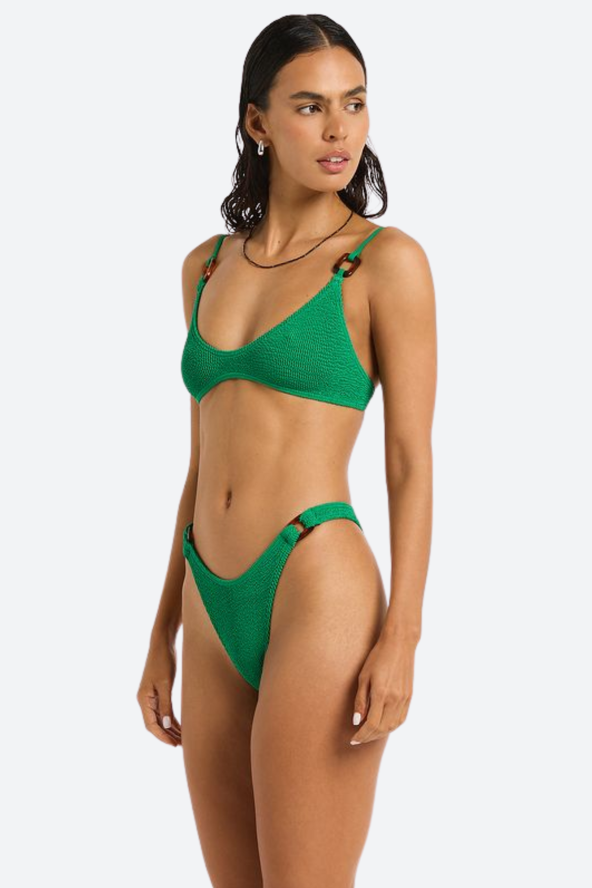 Bond-Eye Ring Scene Brief