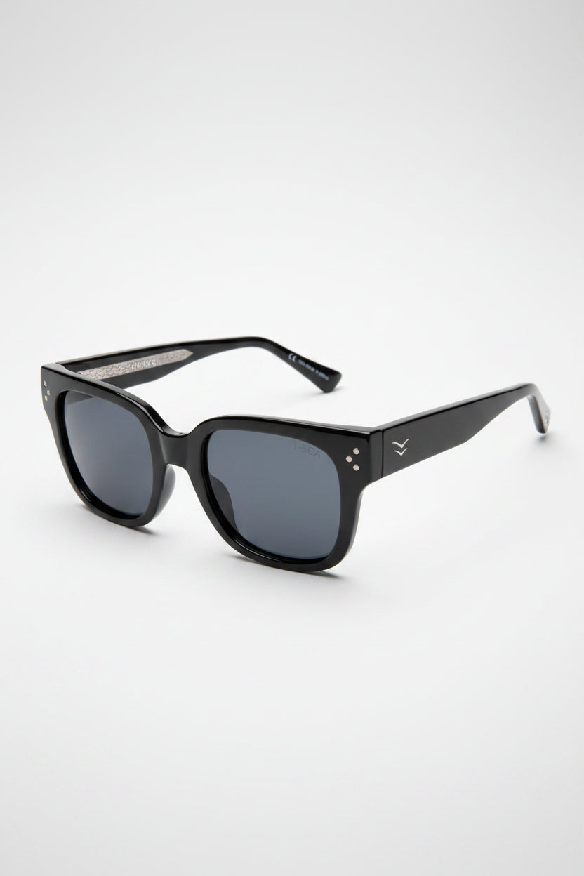 I-SEA Indigo in Black/Smoke with Polarized Lens - Side View | BikiniBird
