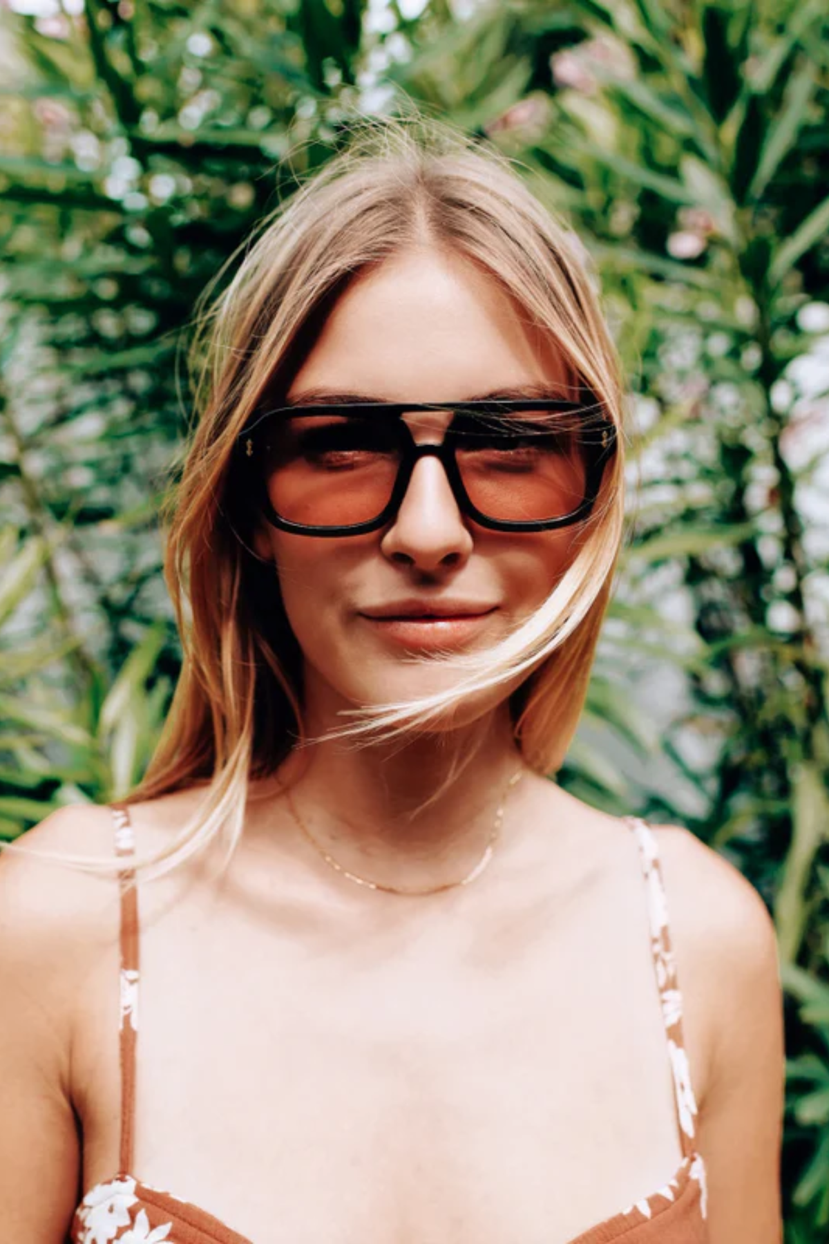 I-SEA Royal in Black / Peach Polarized Lens