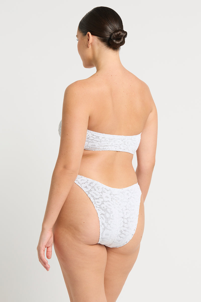 Bound by Bond-Eye Scene Brief in Optic White Leopard