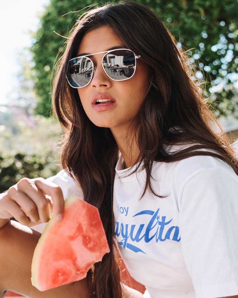 I-SEA Beckett in Silver / Navy Polarized Lens