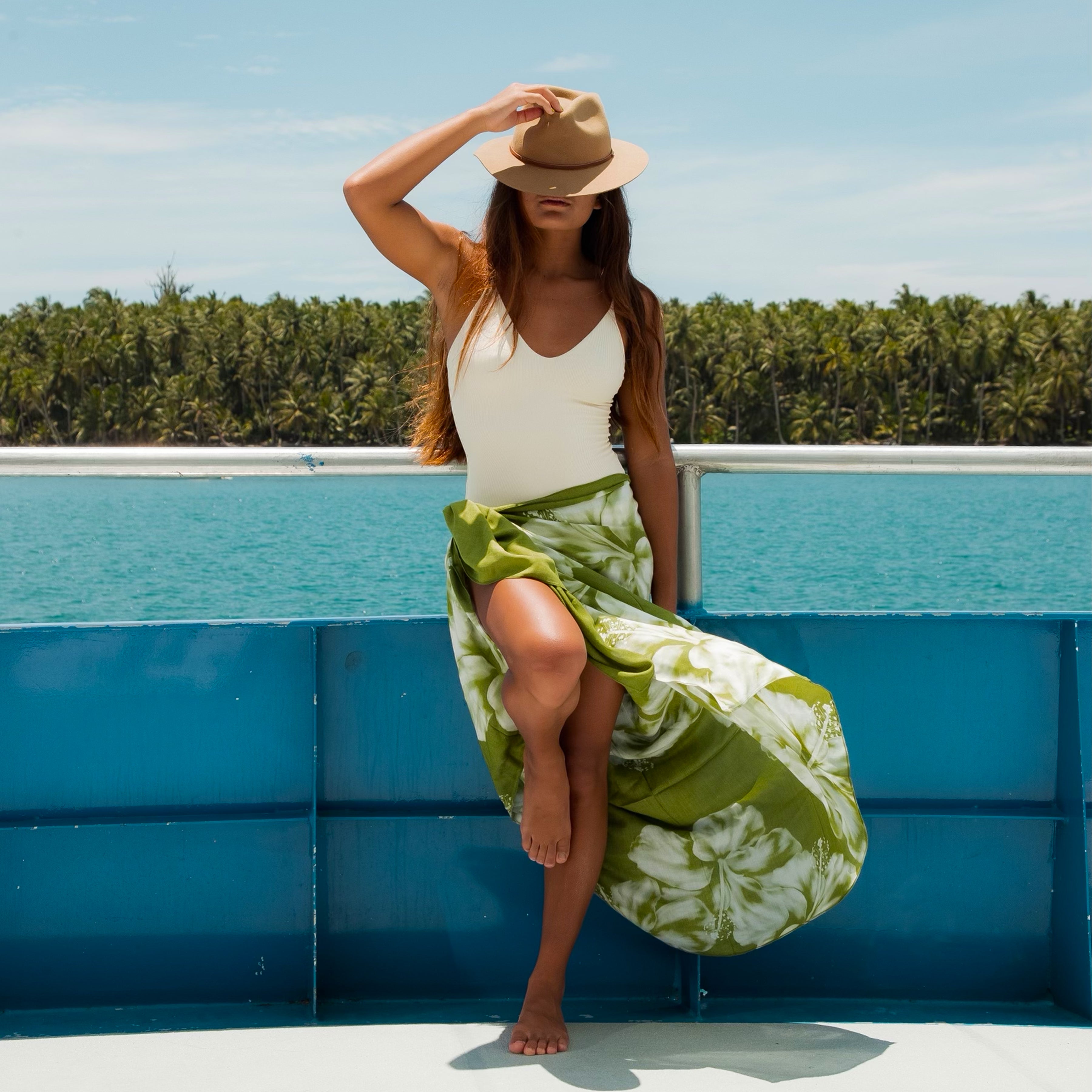 Aloha De Mele Pareo in Summer Green