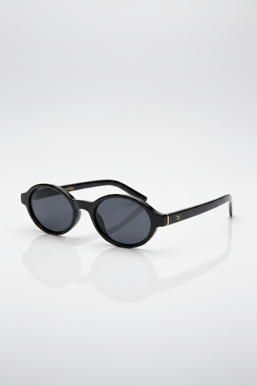 I-SEA Josie in Black / Smoke Polarized Lens