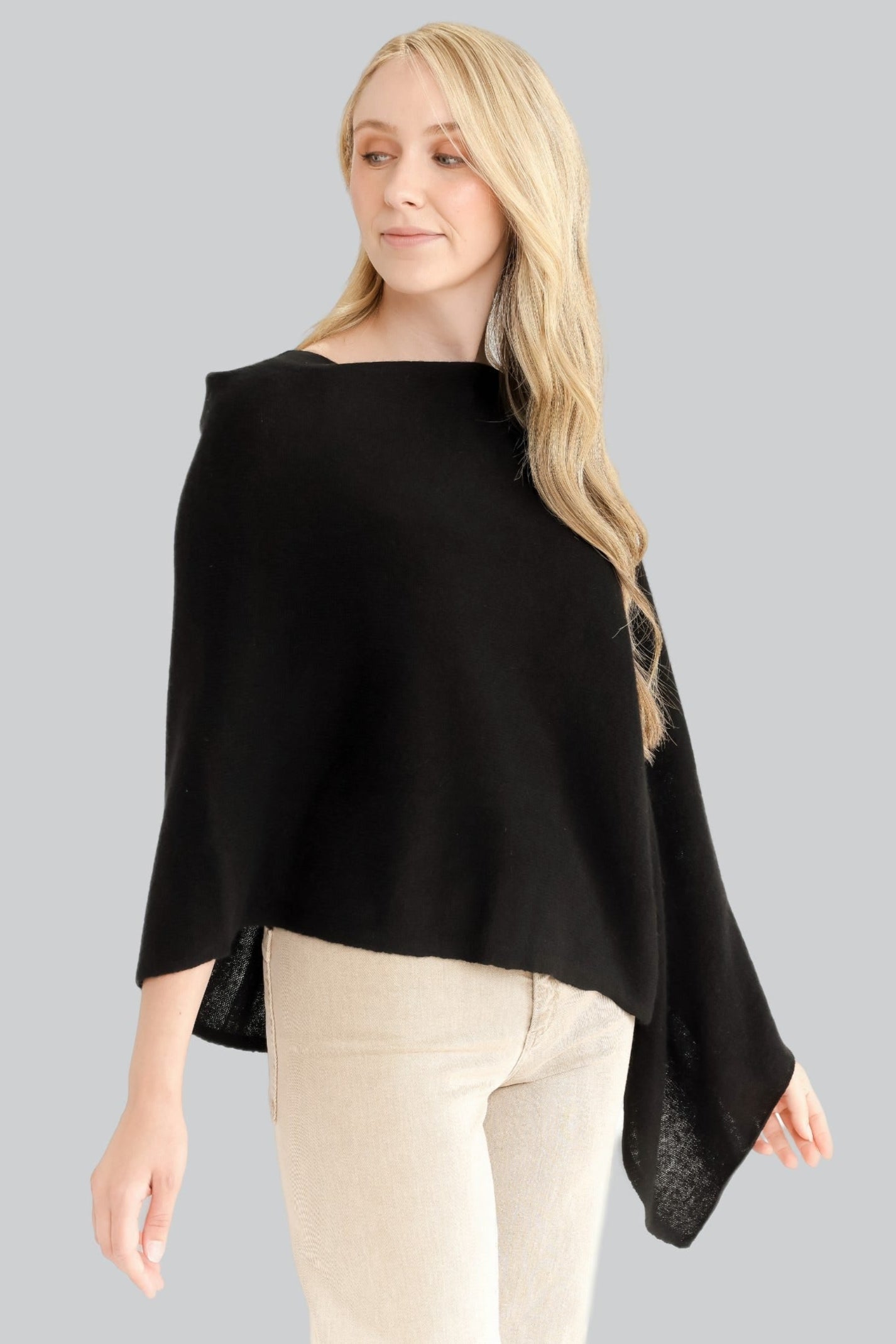 Alashan Cashmere Dress Topper in Ebony
