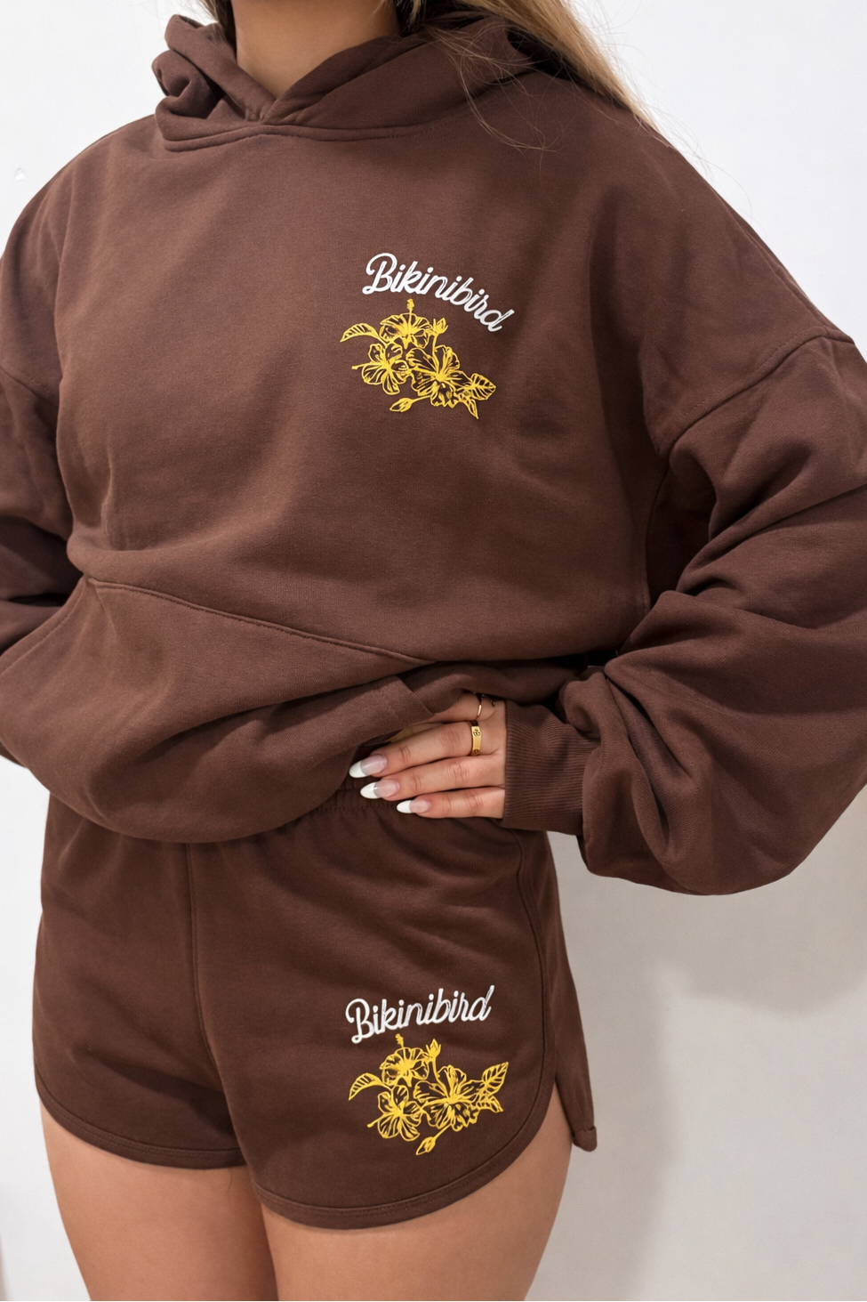 Bikinibird PICK FLOWERS Fleece Short in Mocha
