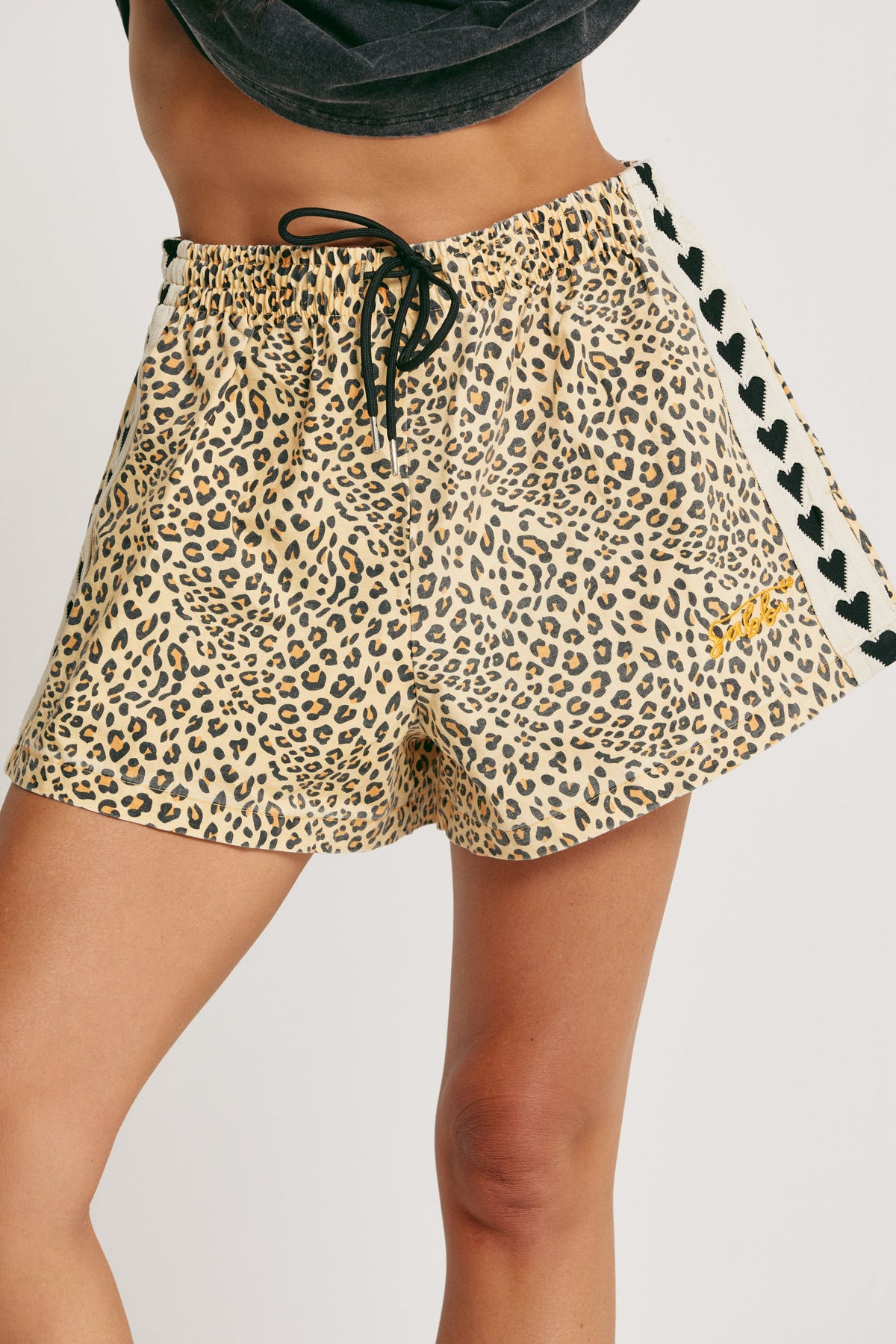 Sabbi The Mini Hearts Drill Shorts