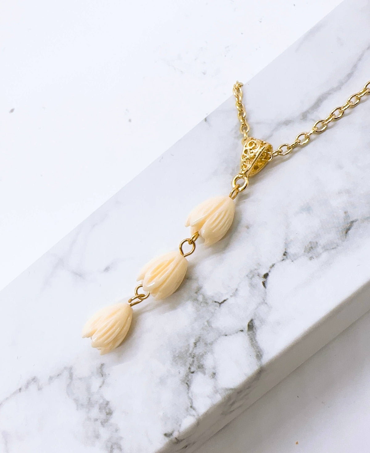 Hamilton Gold Pikake Earrings: Necklace