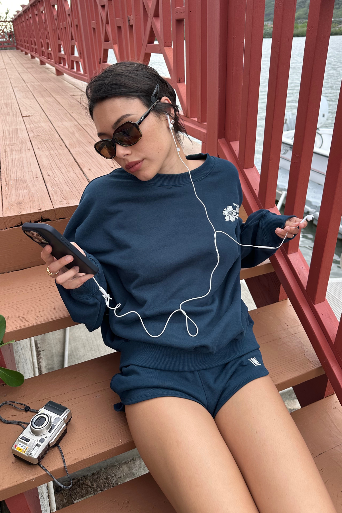 Bikinibird Flowers Crewneck