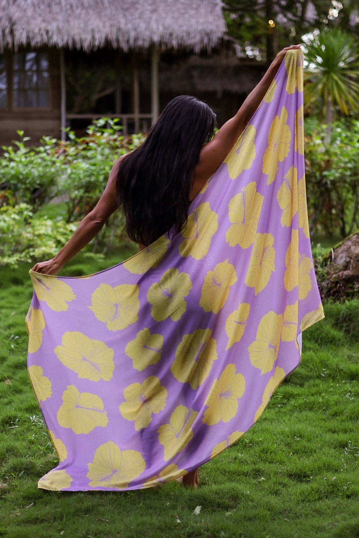 Tag Aloha Pareo in Hibiscus Lemonade