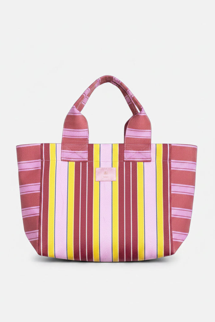 Gunes Swim Bundle Tote Bag in Berry - Front View | BikiniBird 