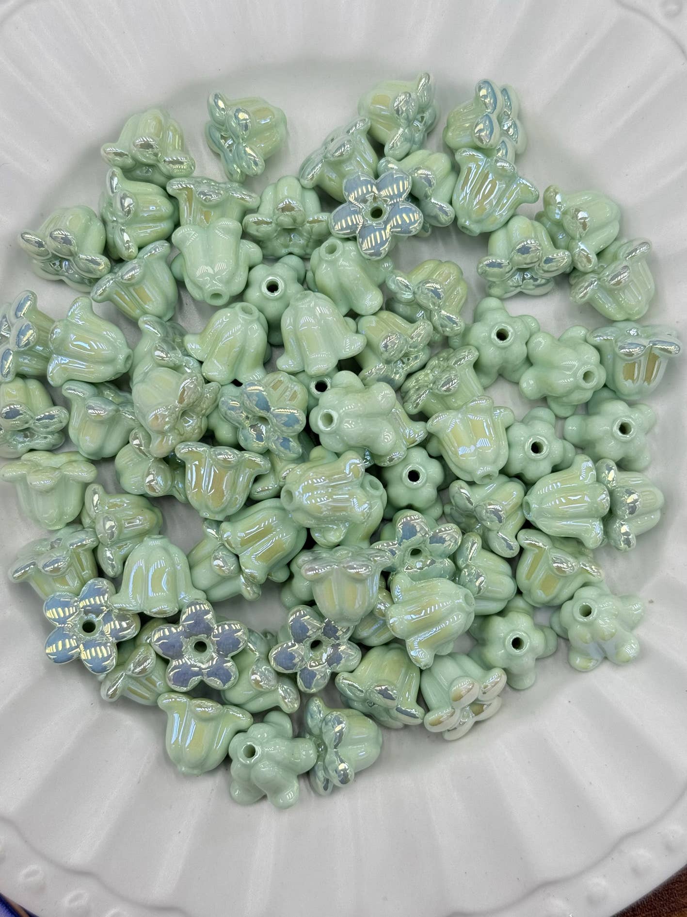Kailua Beads The OG Lei Kit™ - Crown Flower: Green Mint