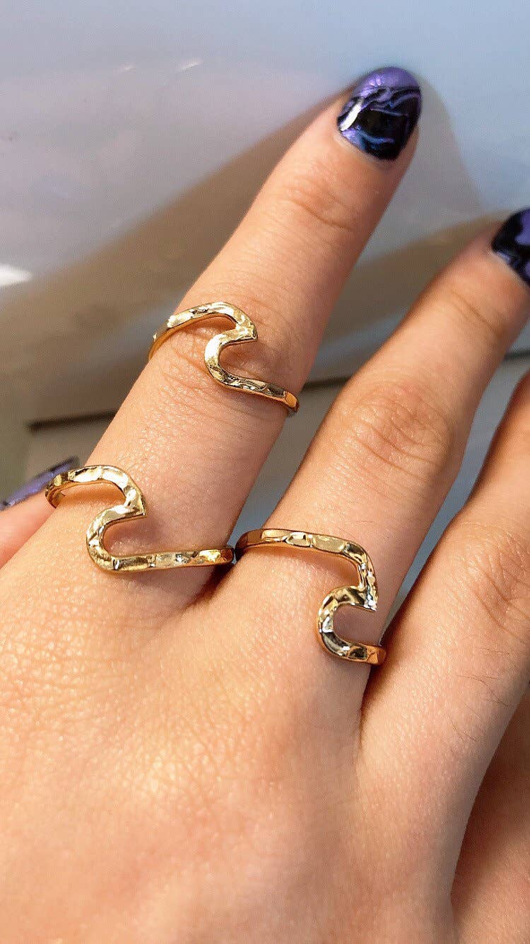 Hawaiian Hamilton Gold Wave Ring: Adjustable