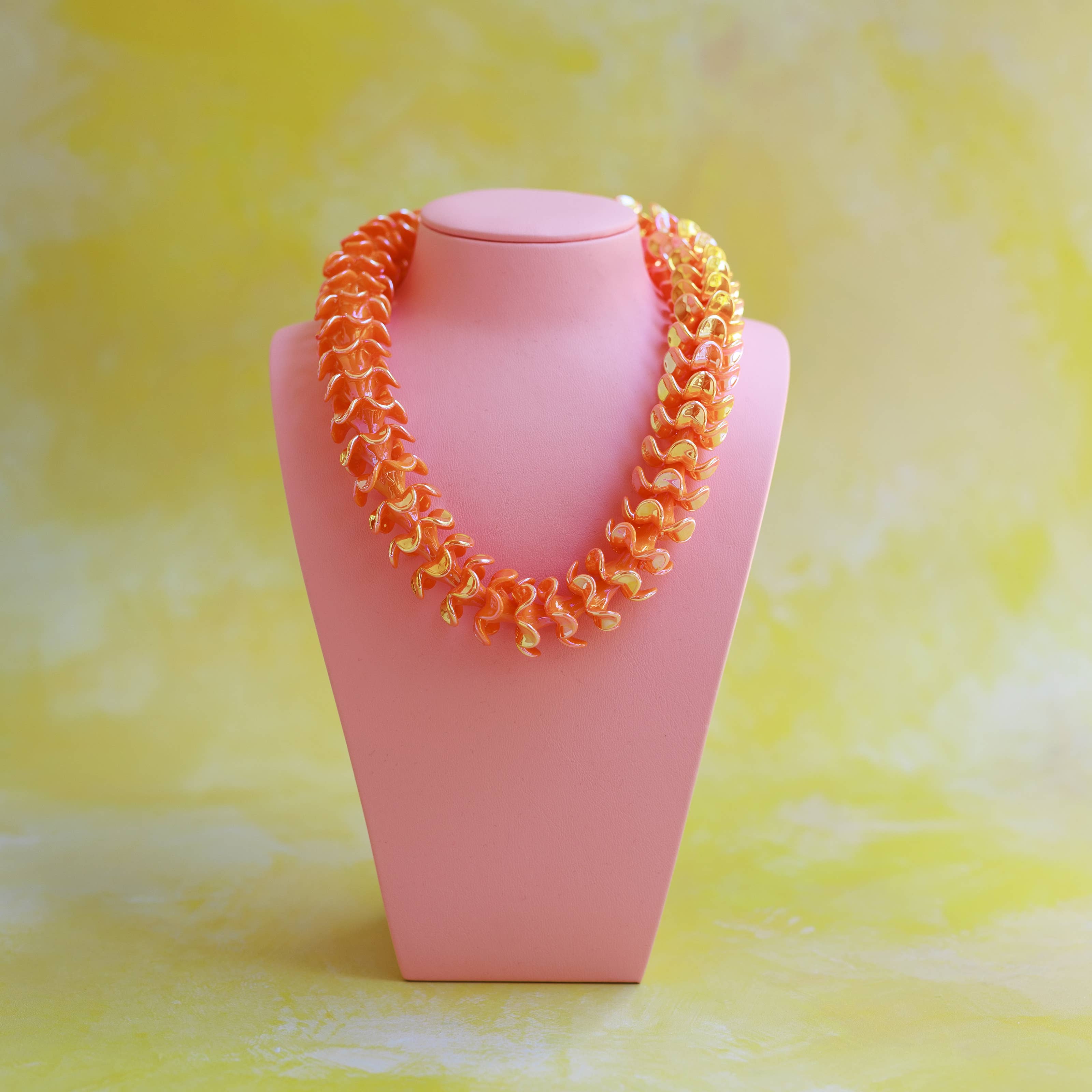 Kailua Beads The OG Lei Kit - Puakenikeni in Orange