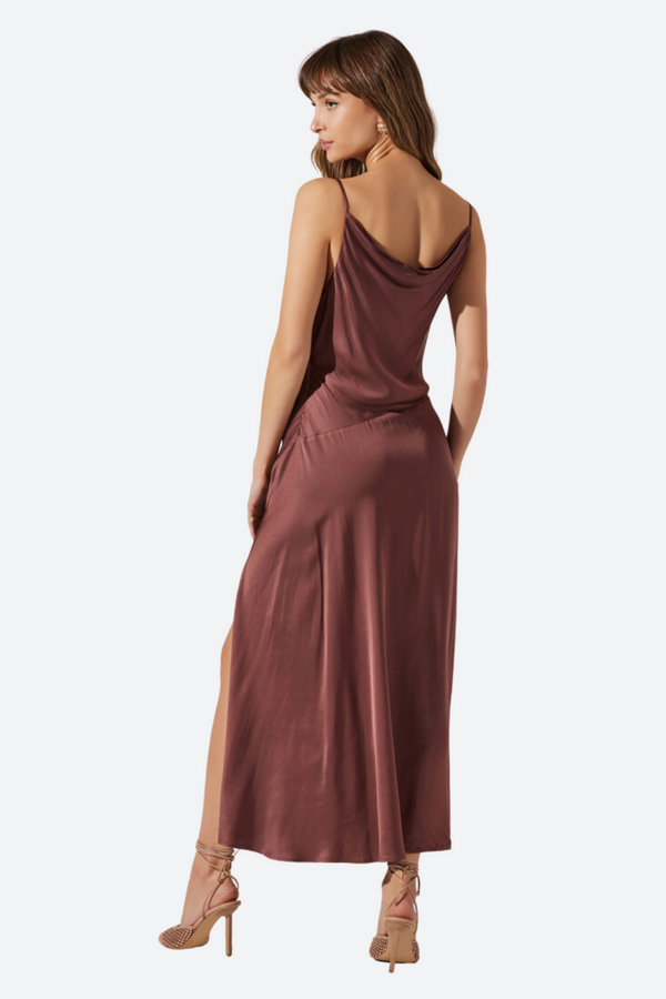 ASTR Glynis Dress in Mulberry