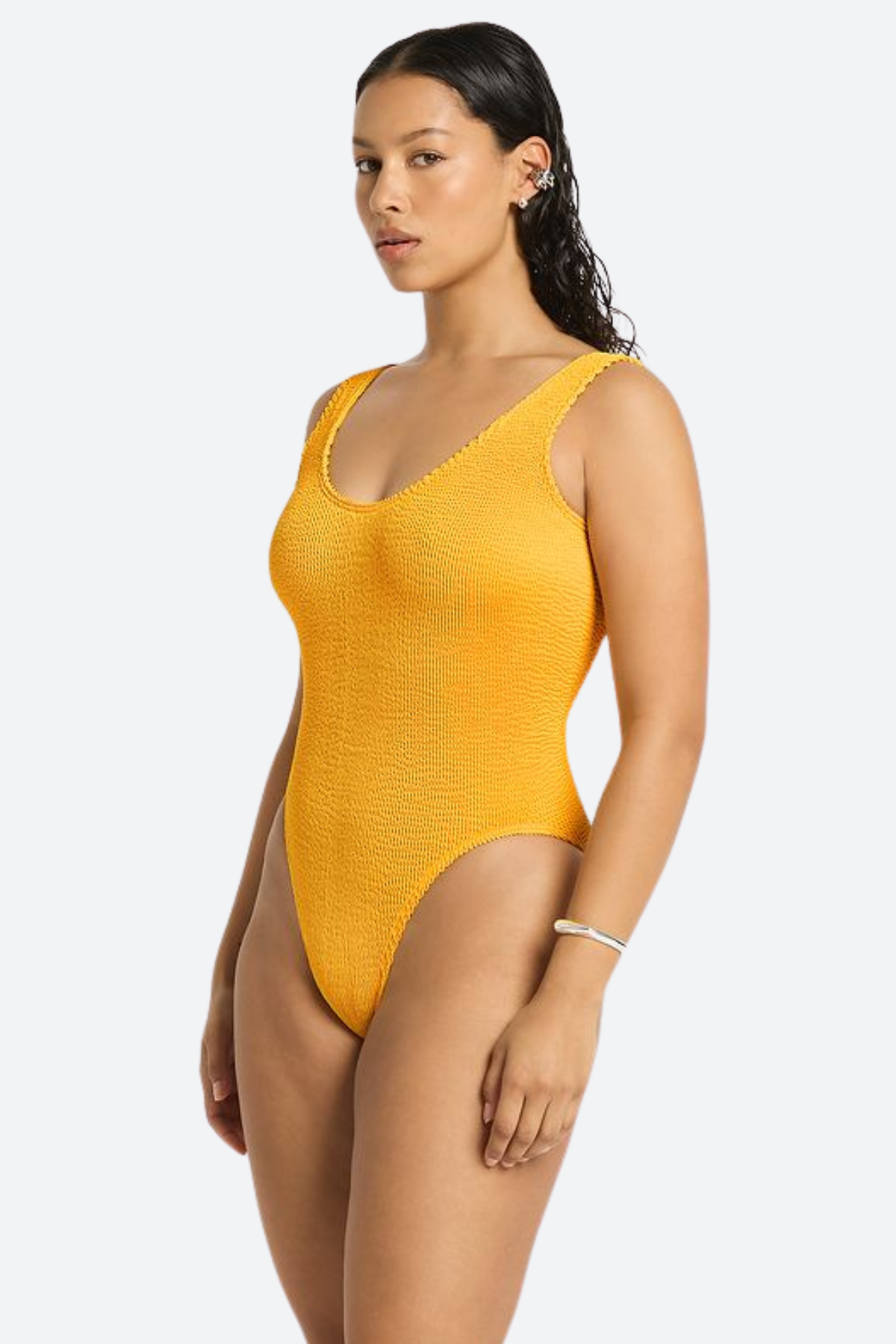 Bond-Eye Mara One Piece