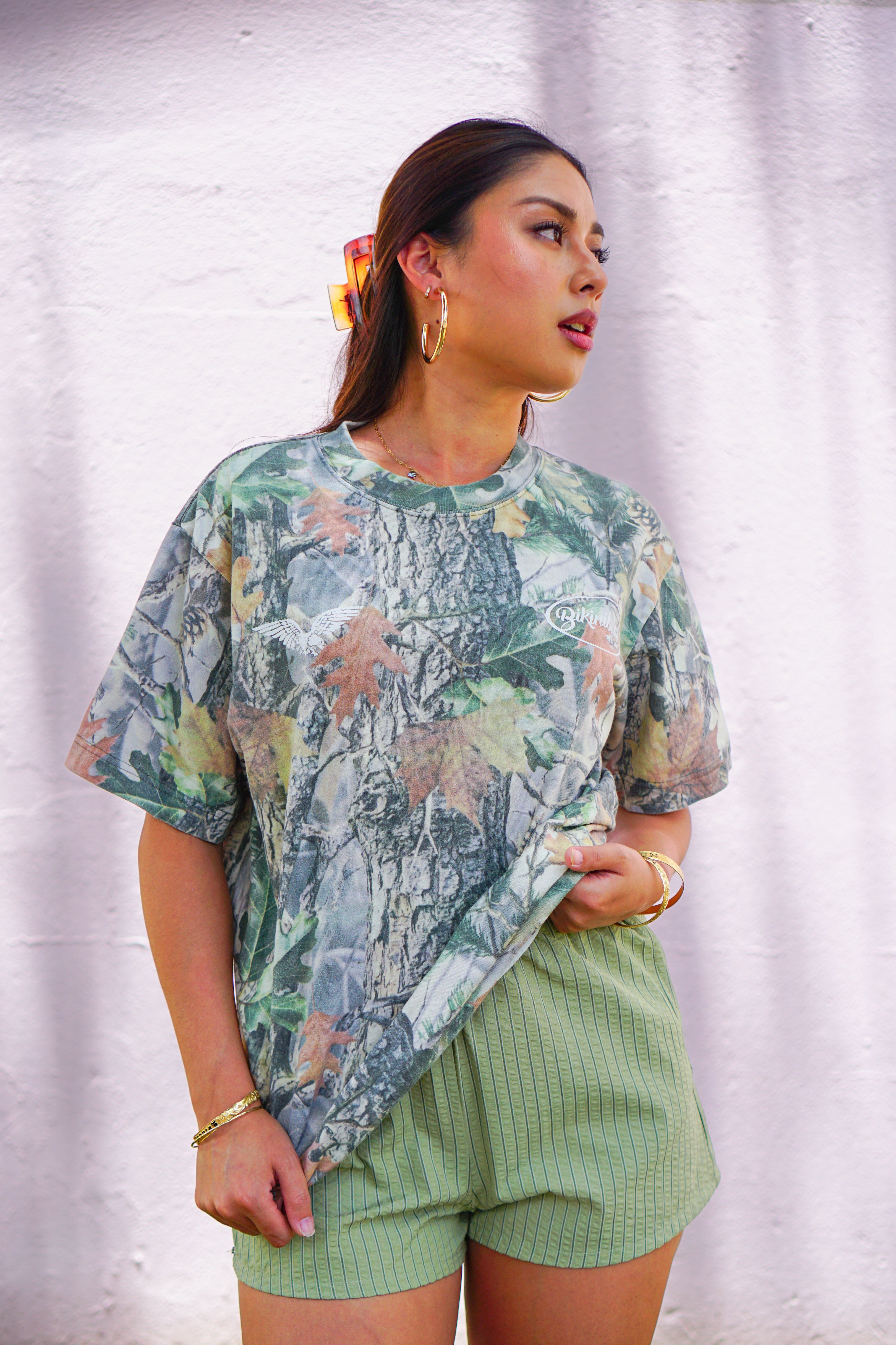 Bikinibird MAHALO MOTO Tee in Real Tree