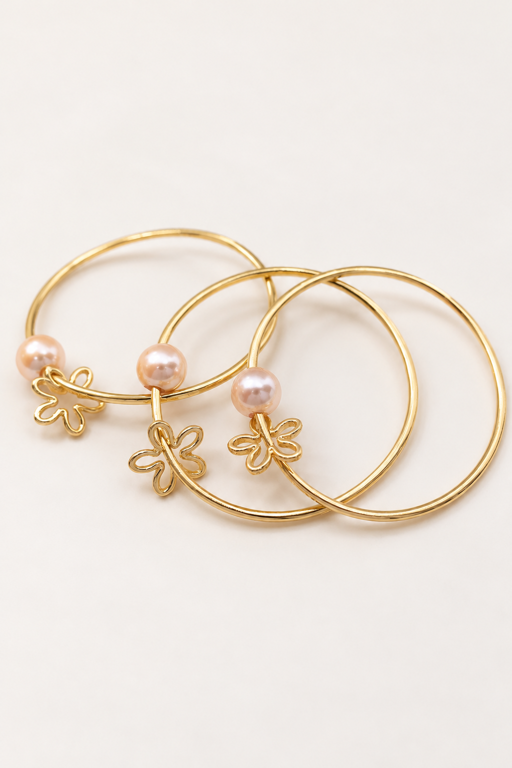 Anela's Jewelry Straight Bangle with Flower Charm and Pink Shell Pearl: 7.5