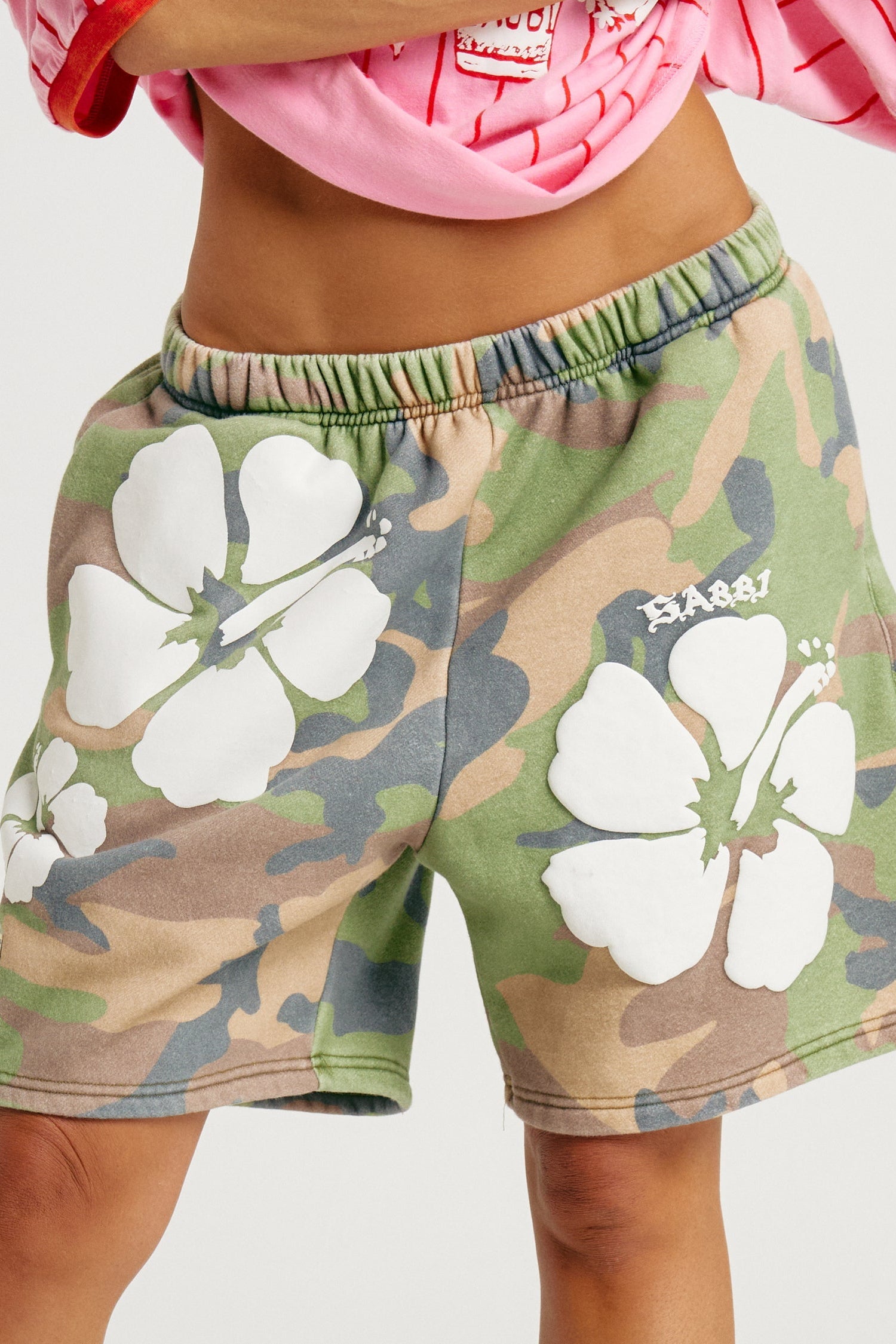 Sabbi The Happy Hibiscus Shorts