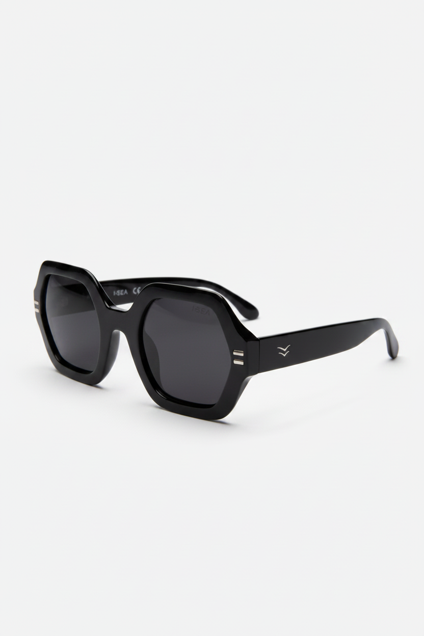 I-SEA Joni in Black / Smoke Polarized Lens