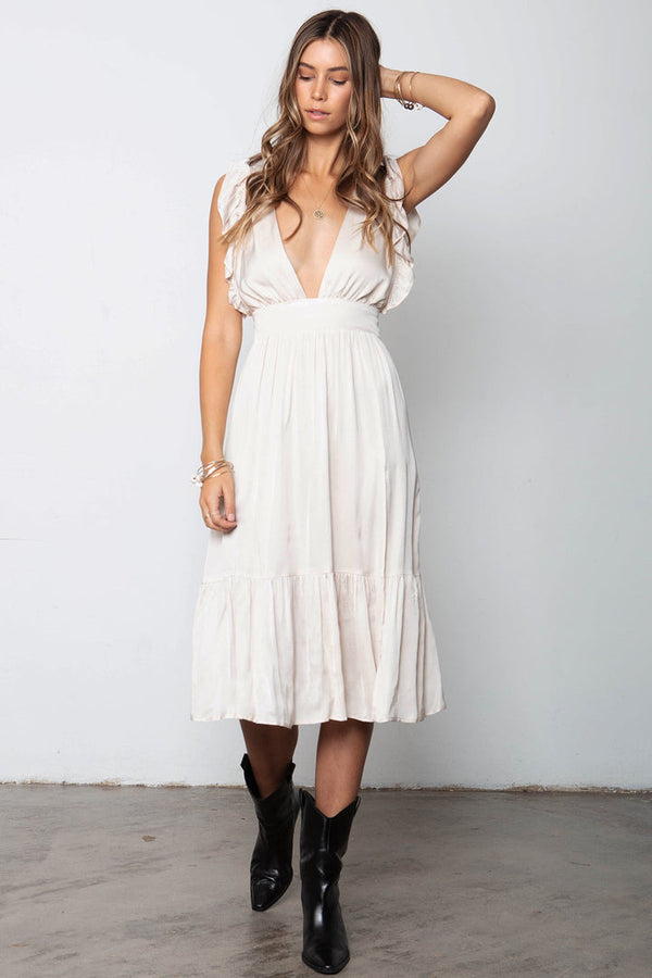 Stillwater Jessie Midi Dress in Champagne