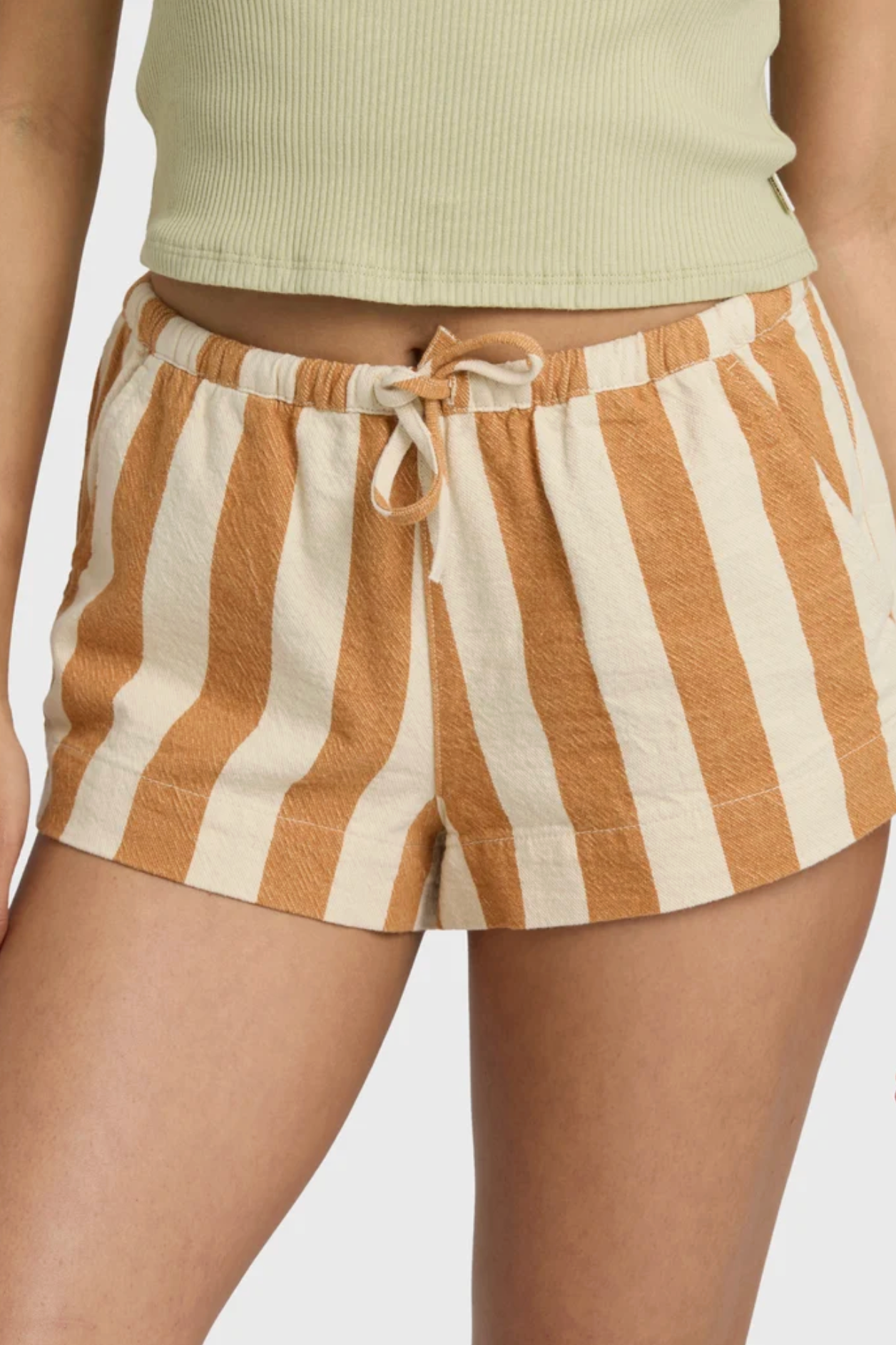 Billabong Low Tide Short in Caramel Cafe