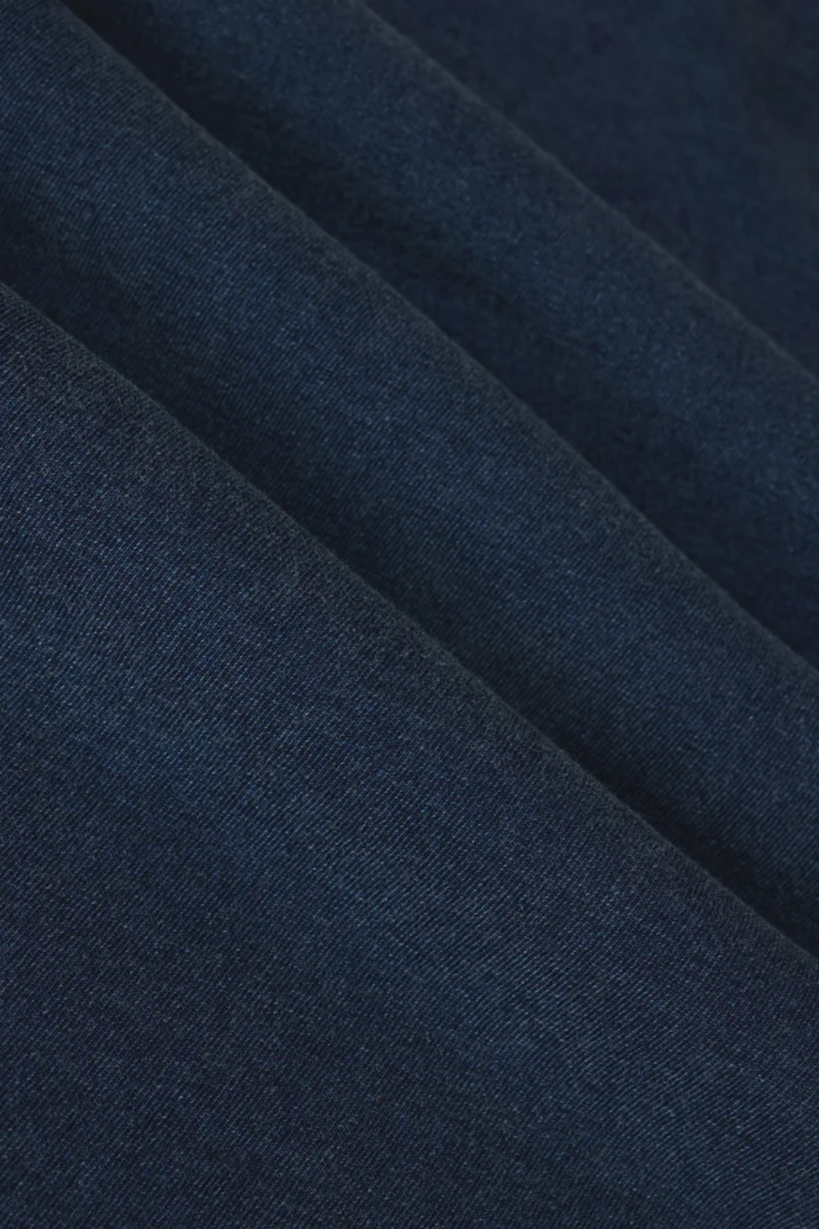 Z Supply Scout Jersey Denim Pant in Indigo