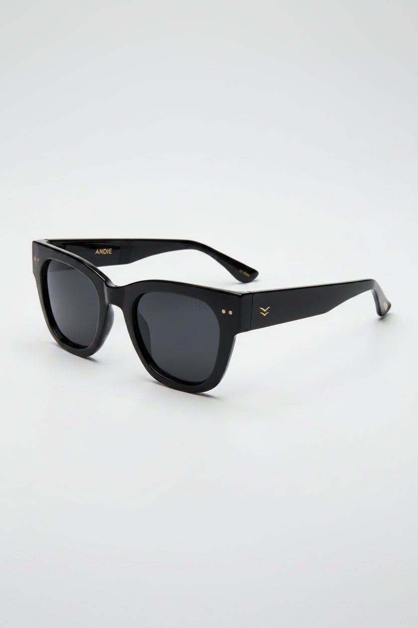 I-SEA Andie in Black/Smoke Polarized Lens