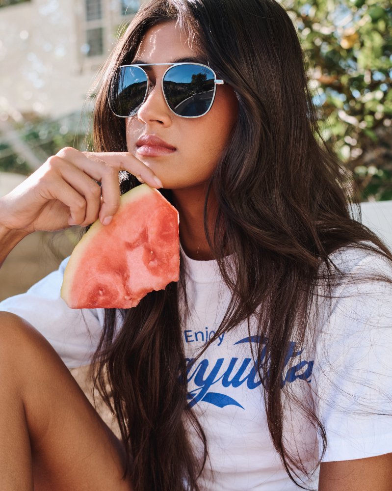 I-SEA Beckett in Silver / Navy Polarized Lens
