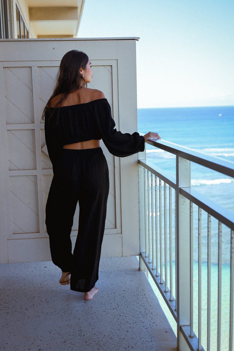 Golden Trip Alana Pant in Black