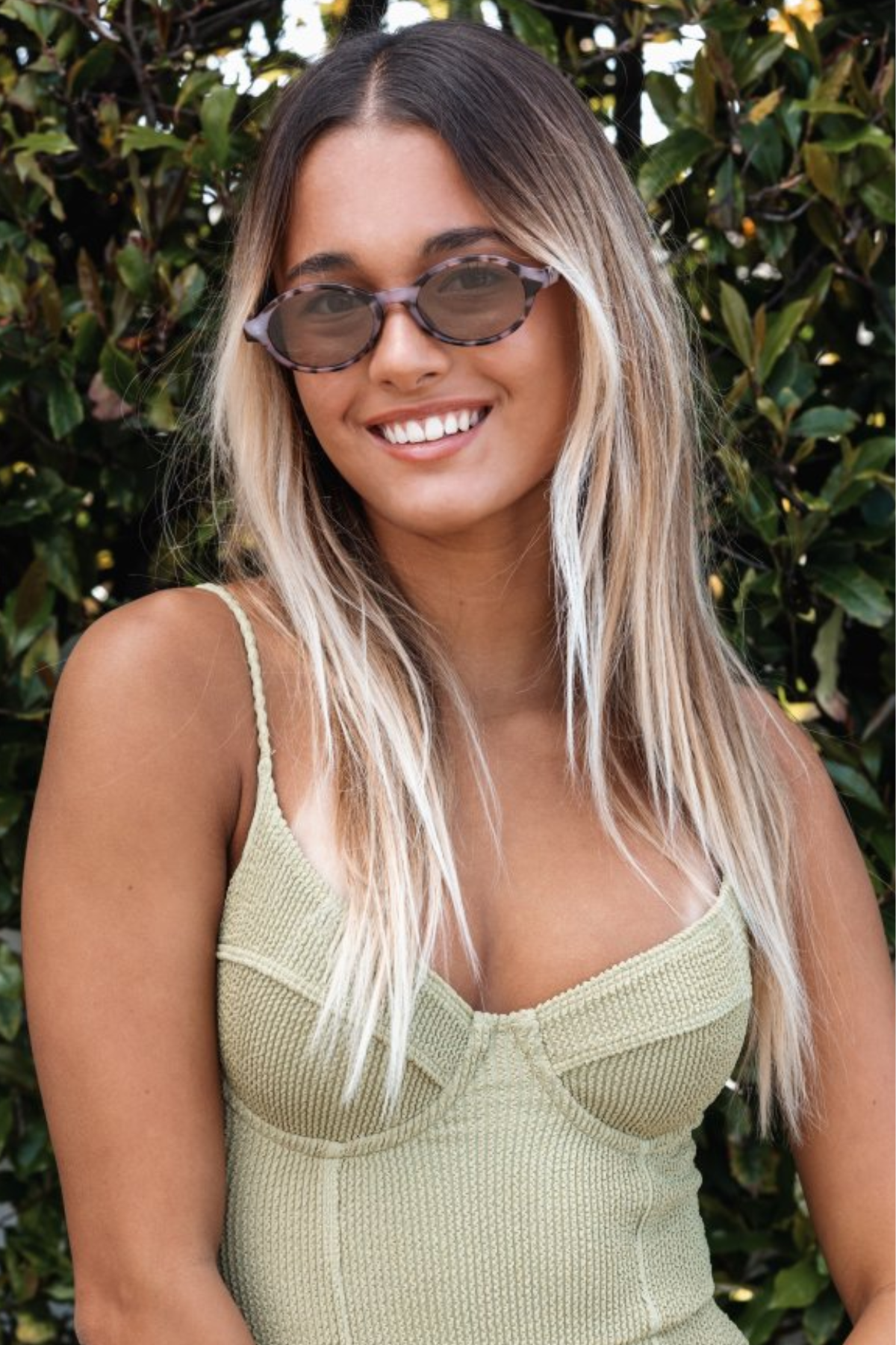 I-SEA Josie in Snow Tort / Olive Lens