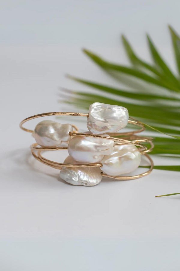 Kaia Sage Keshi Baroque Pearl Bangle