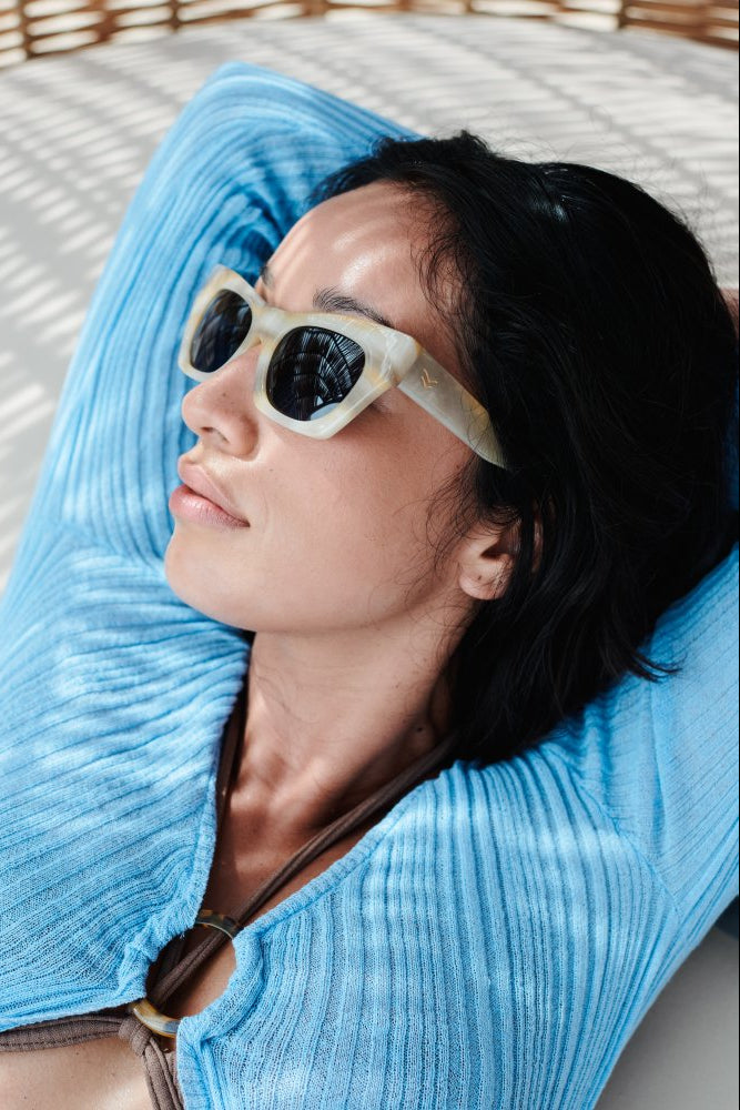 I-SEA Sofia in Seashell / Navy Polarized Lens